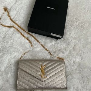 YSL C WOC (153Y) Mono Grain Icy White